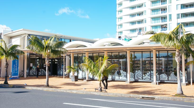 Ōrewa Library