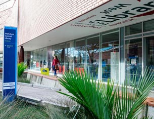 Waitākere Central Library (Henderson)